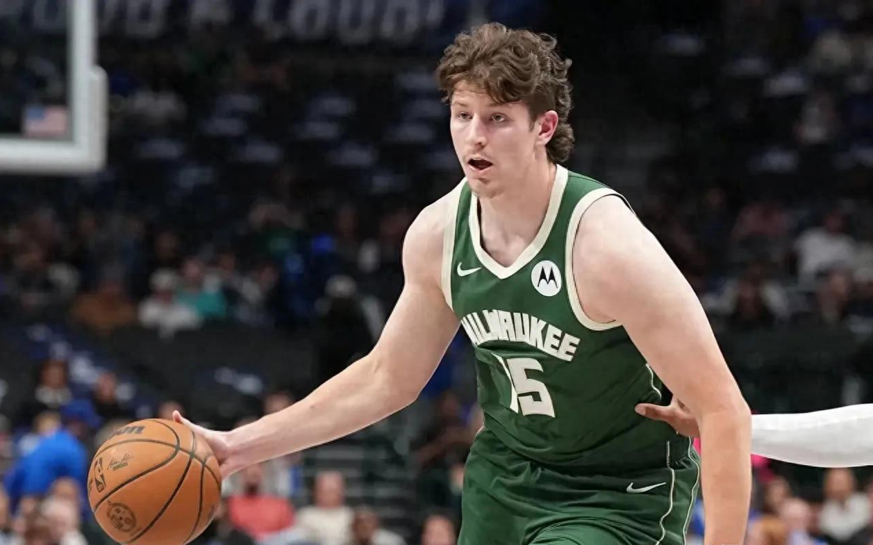 关于密尔沃基雄鹿今晨绝杀压哨，志在CBA常规赛名次提升，目标明确，赛季目标并未改变的信息