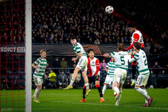 关于赛前突围战来临；埃因霍温围绕欧冠造点机会；管理层满意；赛程密集仍需轮换的信息